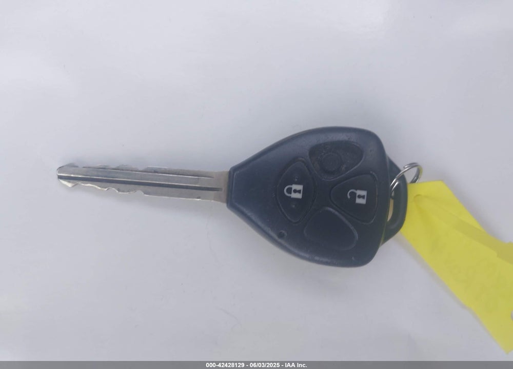2007 TOYOTA RAV4 VIN: JTMBD33V175105648