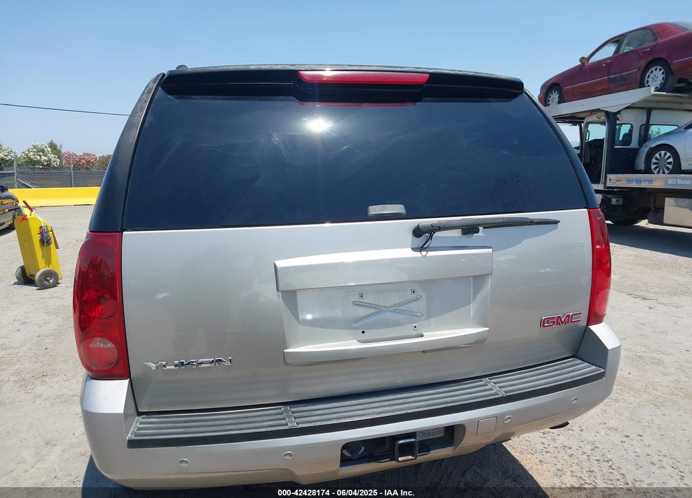 2007 GMC YUKON SLT VIN: 1GKFK13027R169677