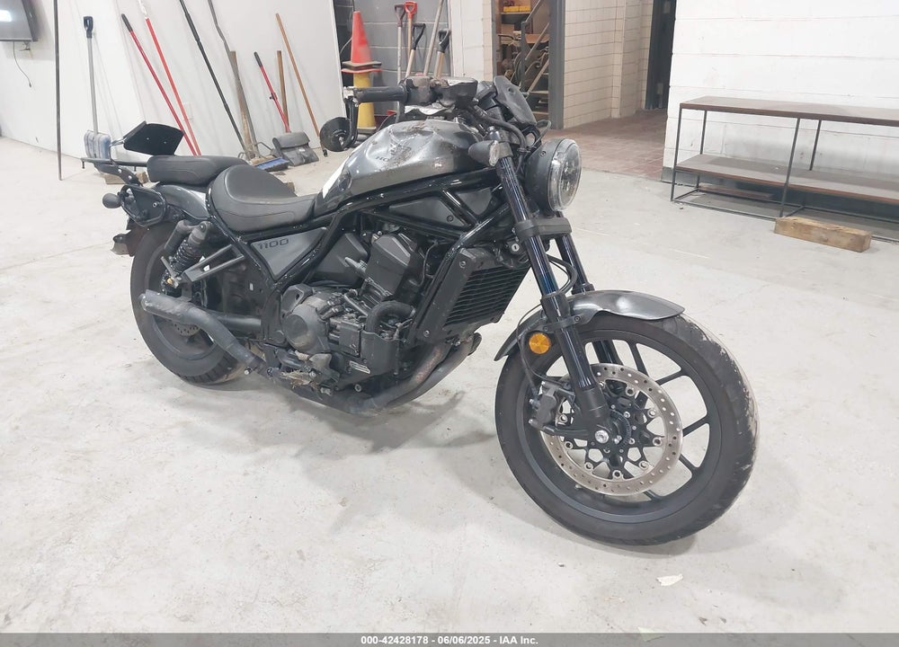 2023 HONDA CMX1100 D VIN: JH2SC831XPK200022