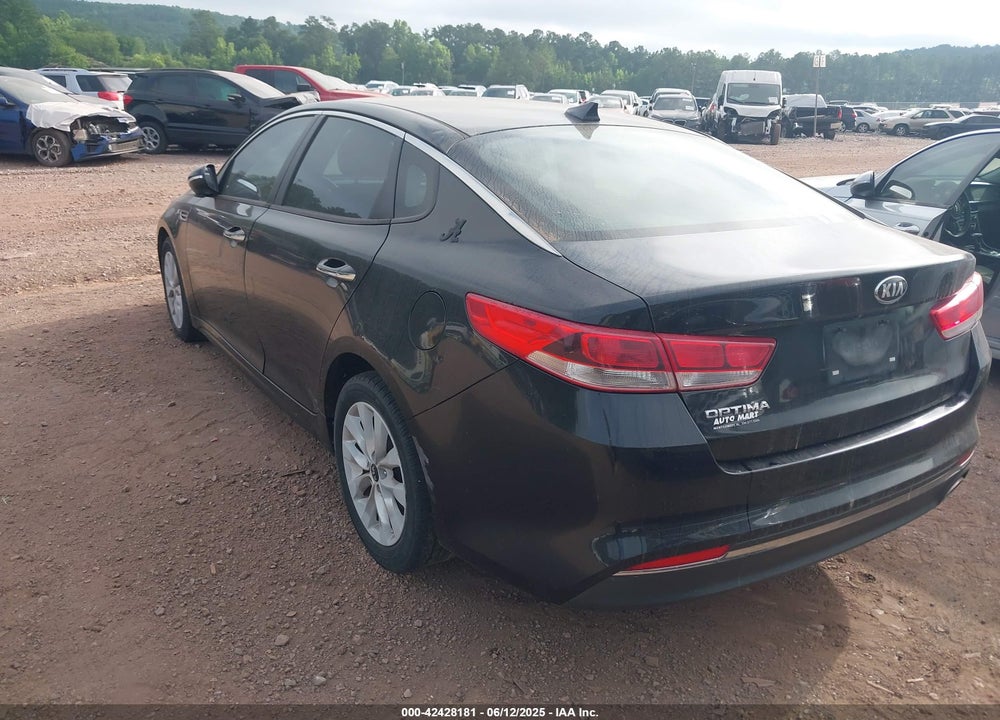2017 KIA OPTIMA LX VIN: 5XXGT4L32HG123909