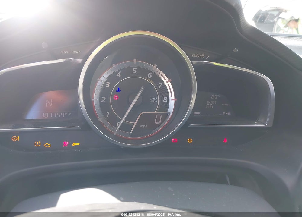 2014 MAZDA 3 VIN: JM1BM1M38E1103207