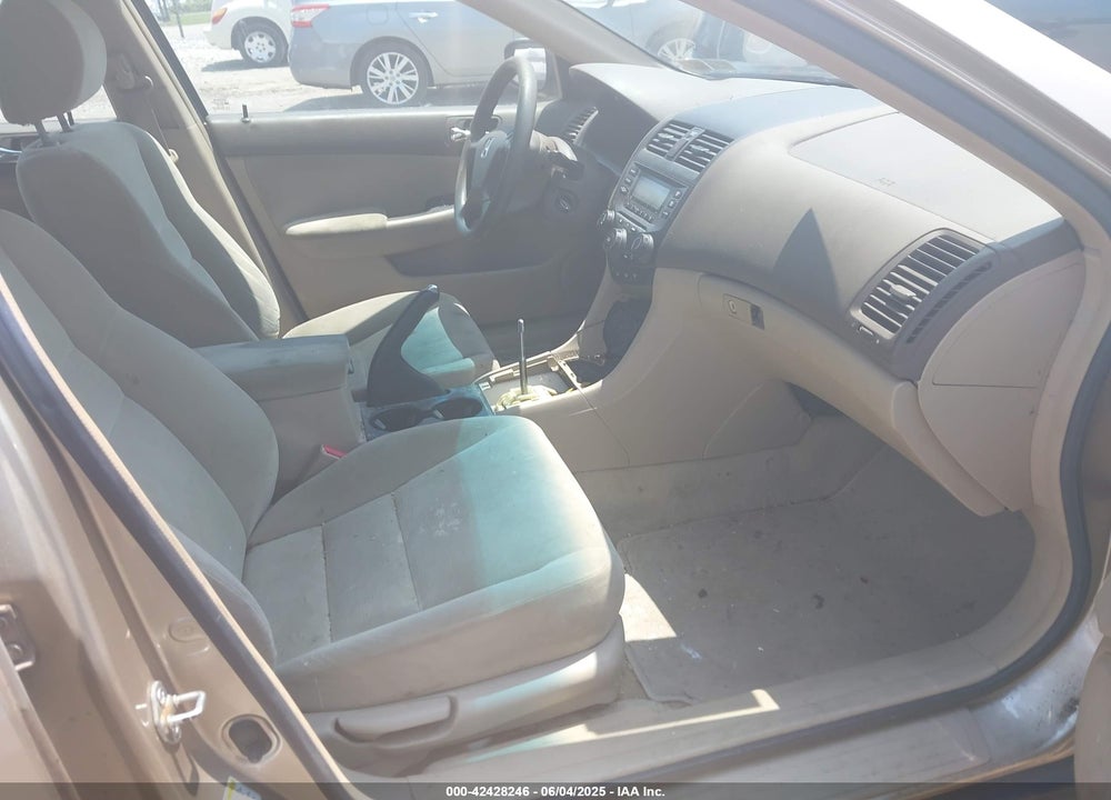 2007 HONDA ACCORD 2.4 VP VIN: 1HGCM55117A064103