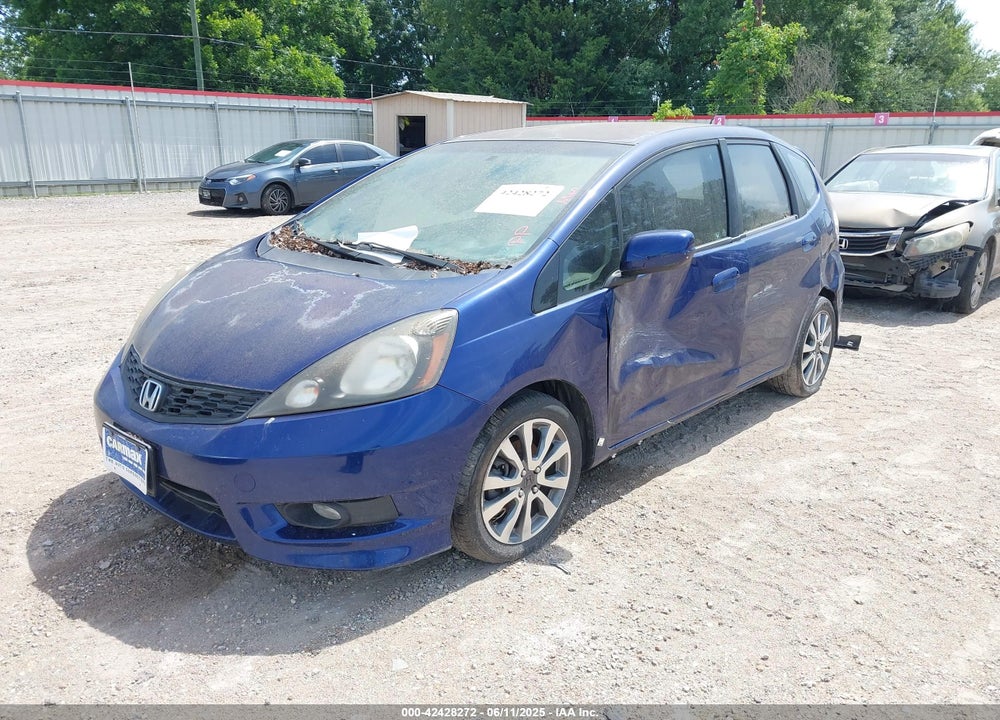 2012 HONDA FIT SPORT VIN: JHMGE8H57CC003882