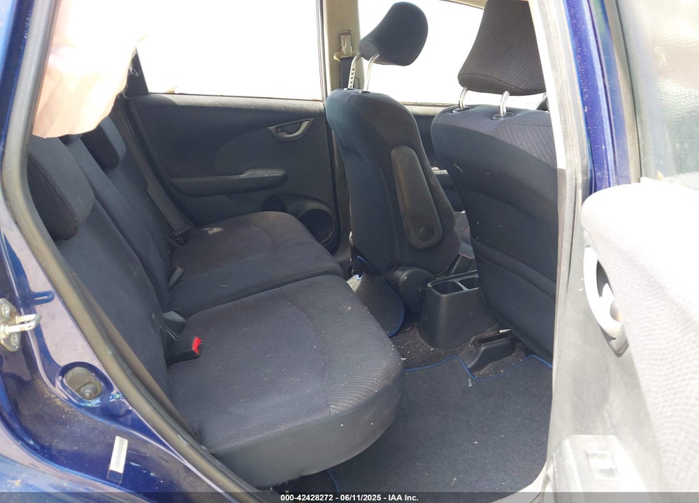 2012 HONDA FIT SPORT VIN: JHMGE8H57CC003882