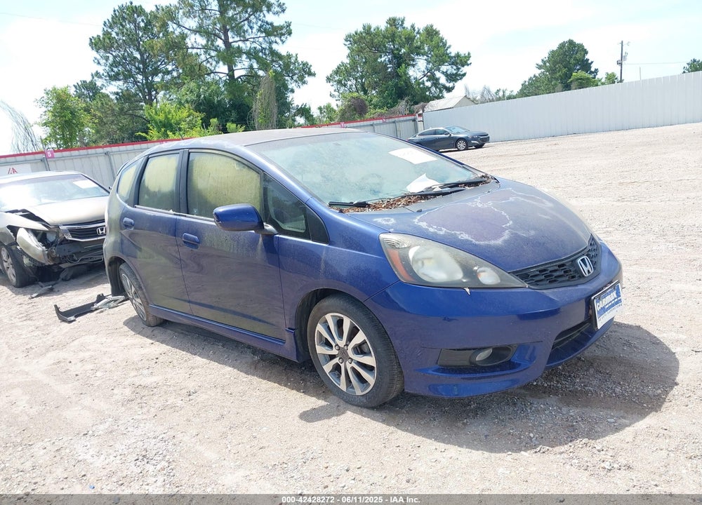 2012 HONDA FIT SPORT VIN: JHMGE8H57CC003882