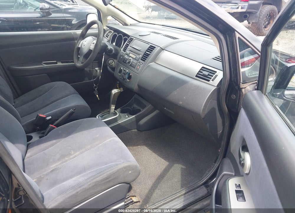 2009 NISSAN VERSA VIN: 3N1BC11E29L378405