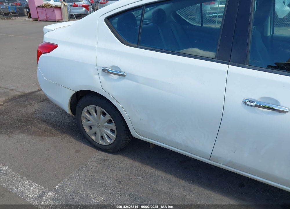 2013 NISSAN VERSA 1.6 SV VIN: 3N1CN7AP1DL834504