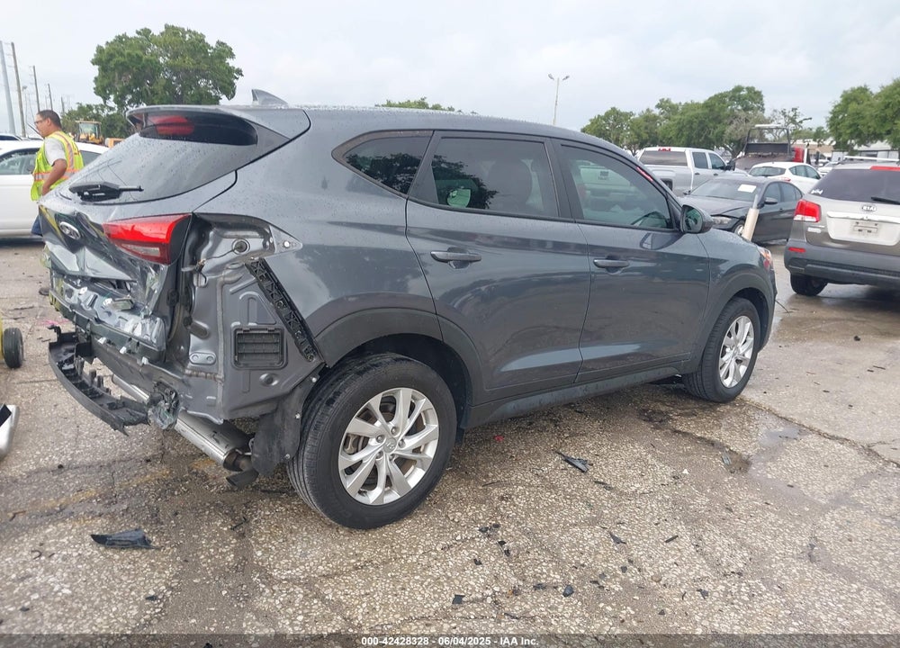 2021 HYUNDAI TUCSON VIN: KM8J23A42MU393706