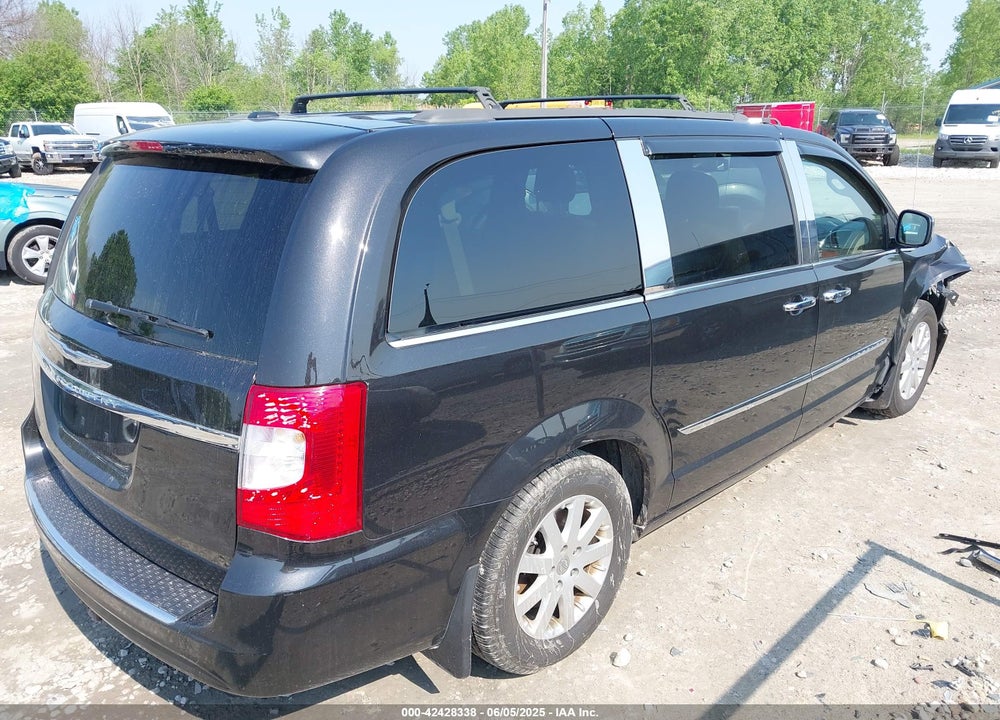 2014 CHRYSLER TOWN & COUNTRY TOURING VIN: 2C4RC1BG6ER453843