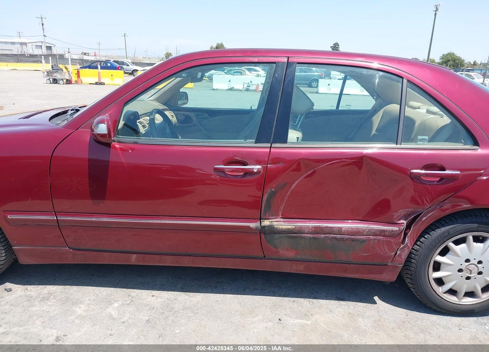 2001 MERCEDES-BENZ E 320 VIN: WDBJF65J31B357006