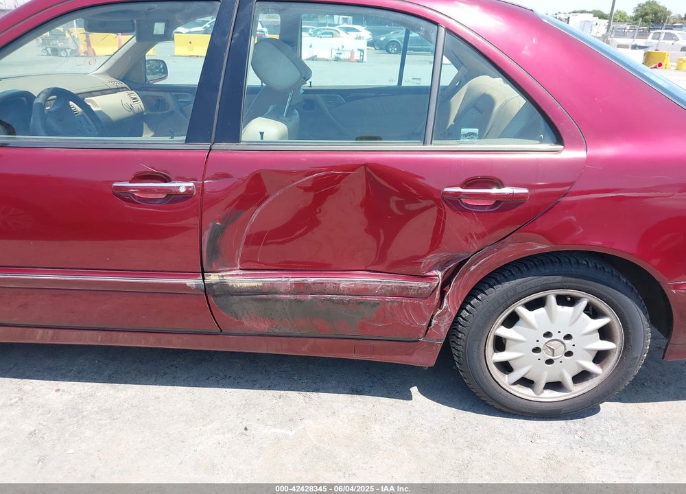 2001 MERCEDES-BENZ E 320 VIN: WDBJF65J31B357006