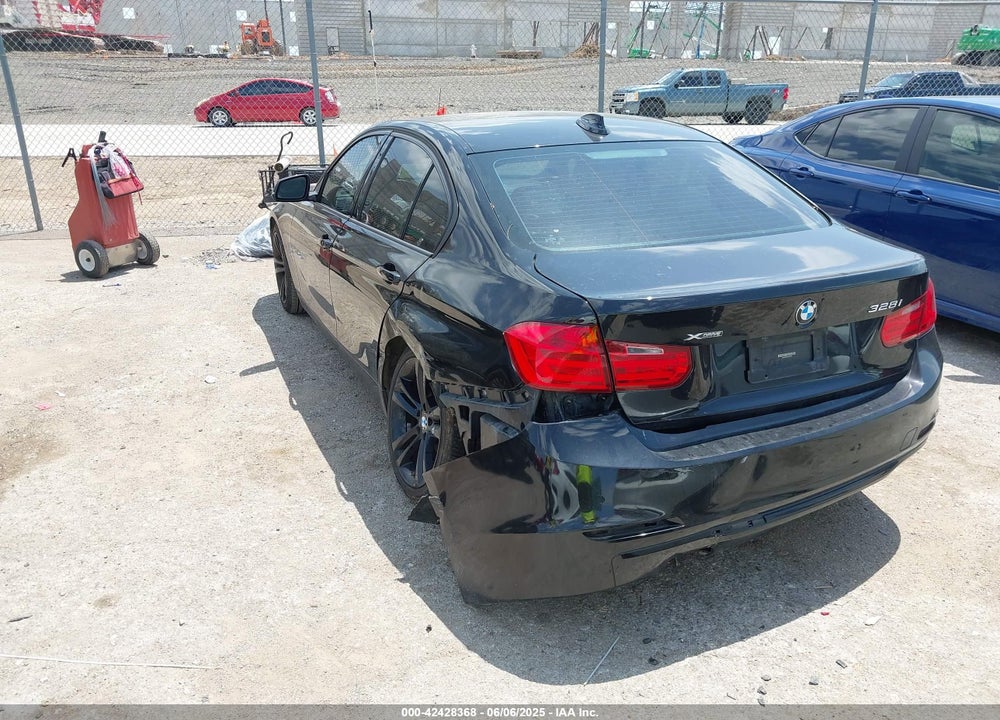 2015 BMW 3 SERIES VIN: WBA3A5G5XFNS85209