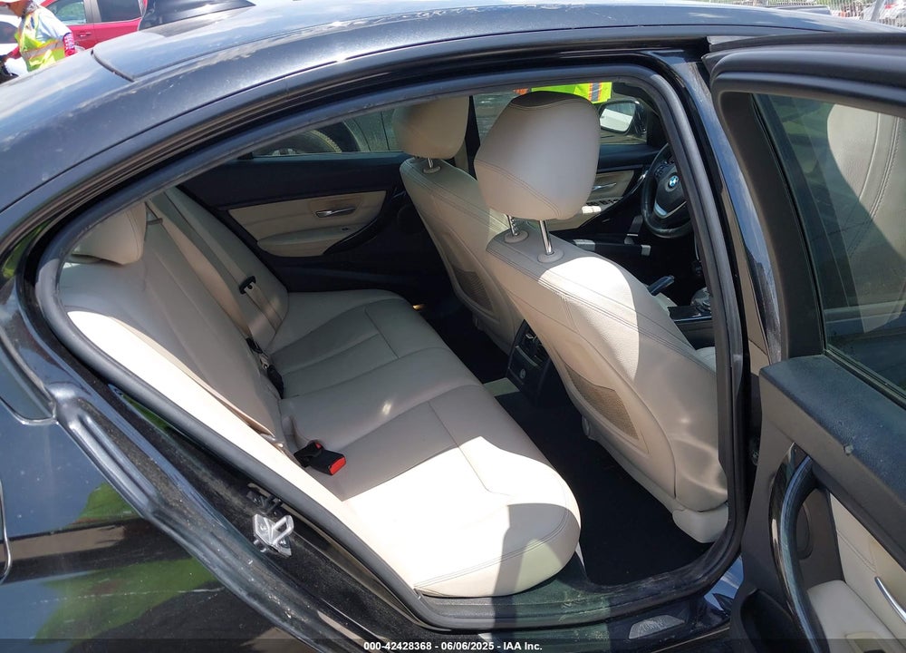 2015 BMW 3 SERIES VIN: WBA3A5G5XFNS85209