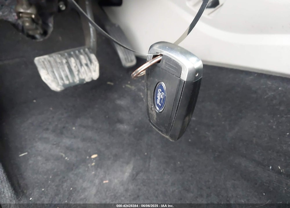2019 FORD FUSION SE VIN: 3FA6P0HD4KR255398