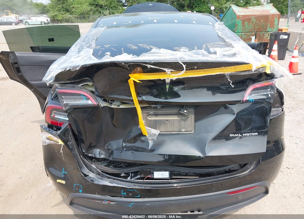2021 TESLA MODEL Y LONG RANGE DUAL MOTOR ALL-WHEEL DRIVE VIN: 5YJYGDEE0MF286465