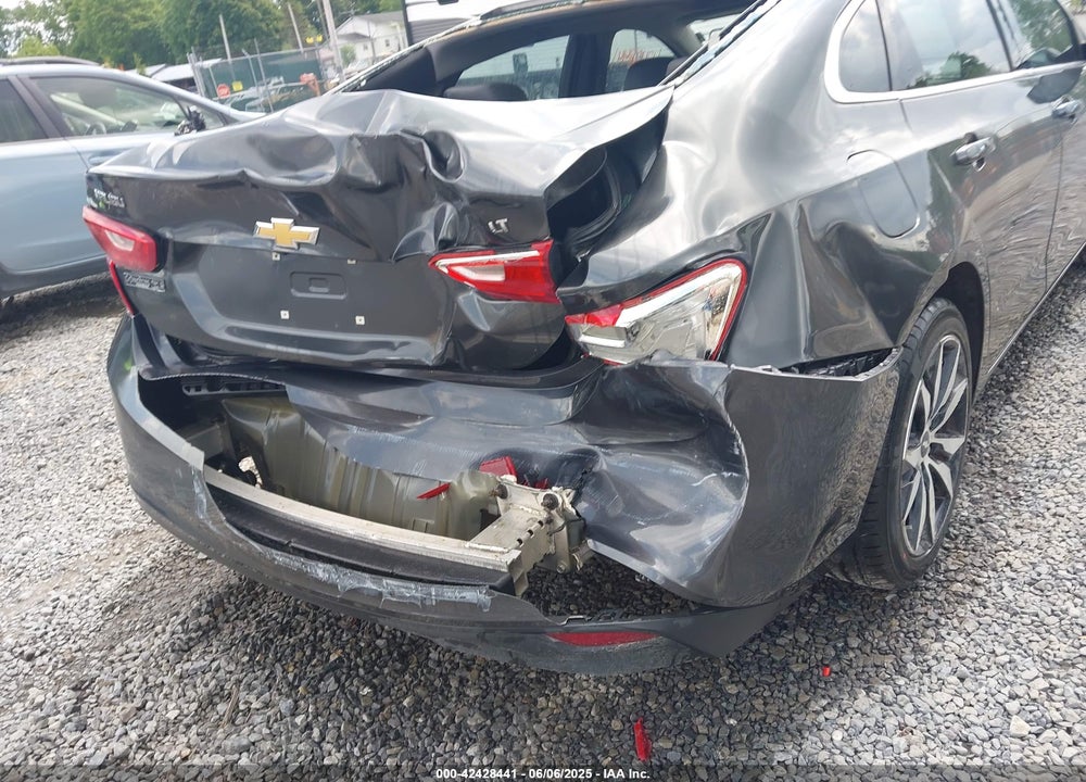 2016 CHEVROLET MALIBU LT VIN: 1G1ZE5ST3GF251933