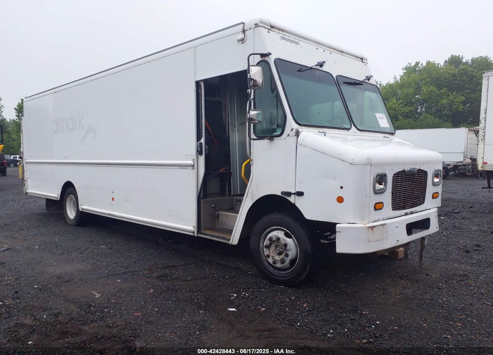 2012 FREIGHTLINER CHASSIS M LINE WALK-IN VAN VIN: 4UZAC3DVXCCBT7130