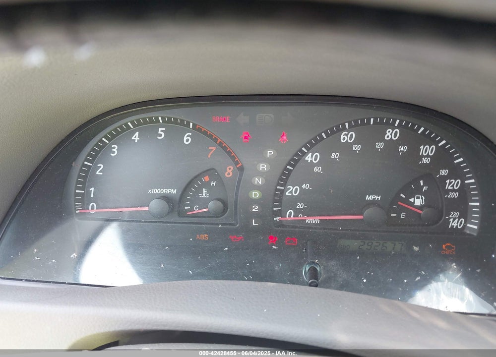 2003 TOYOTA CAMRY XLE VIN: 4T1BE30K03U712708