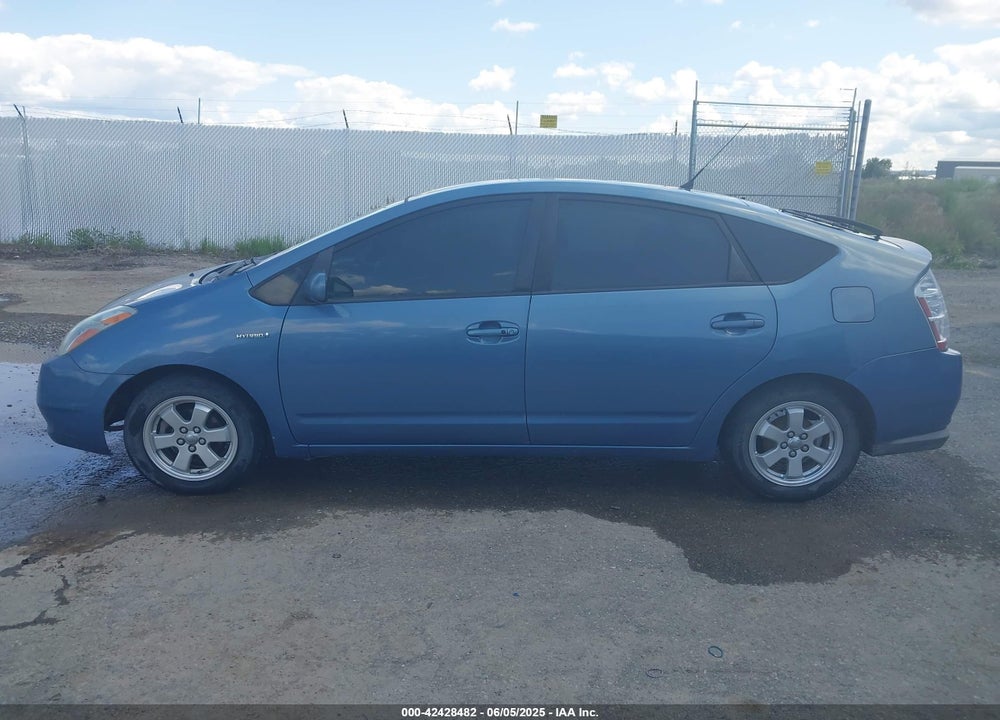 2008 TOYOTA PRIUS VIN: JTDKB20U687748496