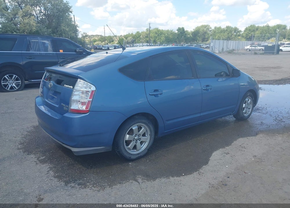 2008 TOYOTA PRIUS VIN: JTDKB20U687748496