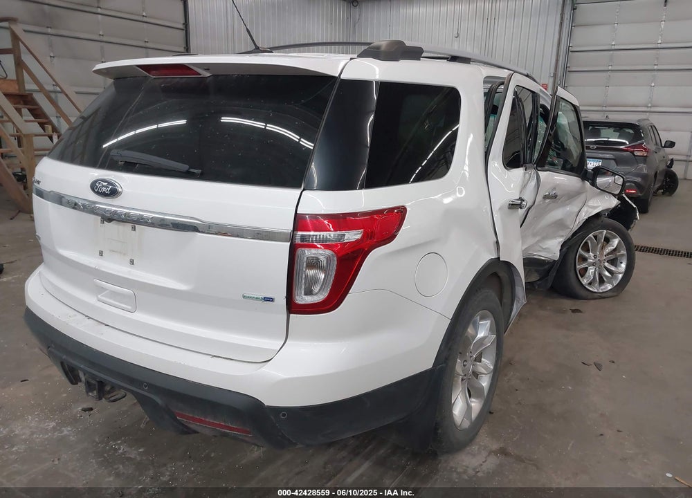 2013 FORD EXPLORER VIN: 1FM5K8D88DGC15052