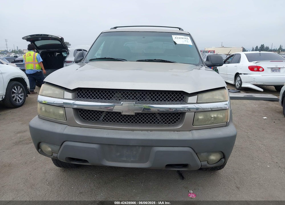 2002 CHEVROLET AVALANCHE 1500 VIN: 3GNEC13T02G123120