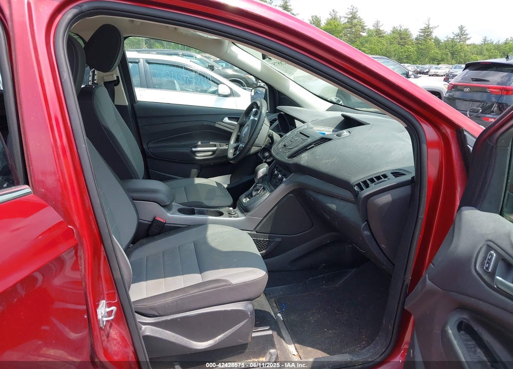 2016 FORD ESCAPE VIN: 1FMCU9GX9GUA16401