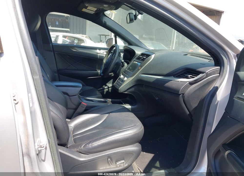 2016 LINCOLN MKC VIN: 5LMCJ1C97GUJ20657