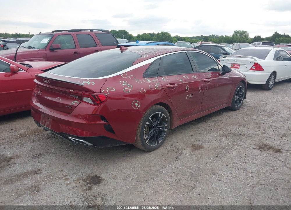2022 KIA K5 VIN: 5XXG64J27NG137477