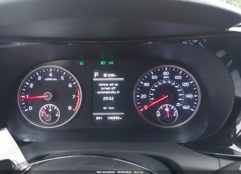 2022 KIA K5 VIN: 5XXG64J27NG137477
