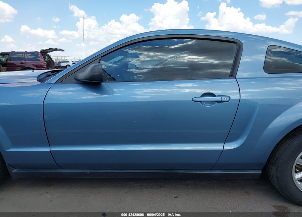 2008 FORD MUSTANG V6 DELUXE/V6 PREMIUM VIN: 1ZVHT80N885150812