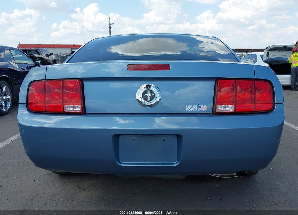 2008 FORD MUSTANG V6 DELUXE/V6 PREMIUM VIN: 1ZVHT80N885150812
