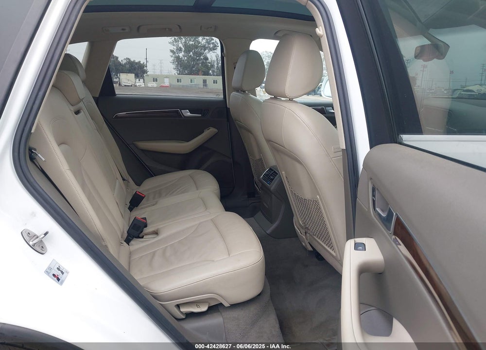2012 AUDI Q5 2.0T PREMIUM VIN: WA1LFAFPXCA125912