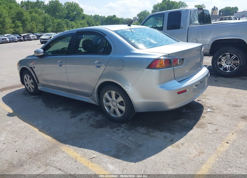 2015 MITSUBISHI LANCER ES VIN: JA32U2FU4FU010985