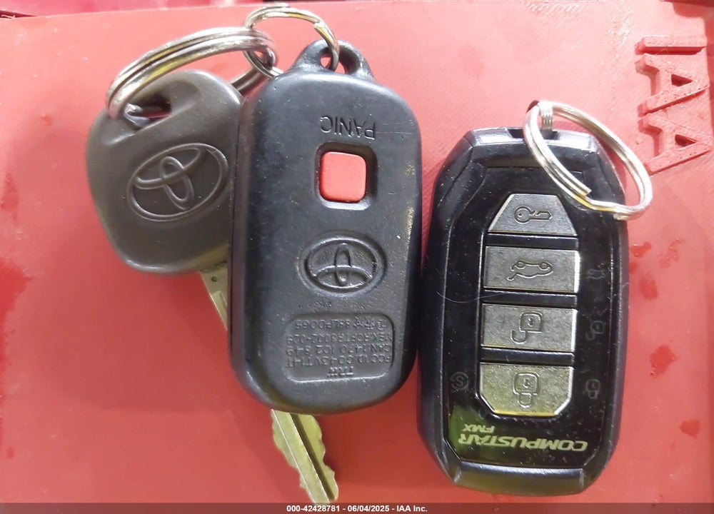 2006 TOYOTA CAMRY XLE V6 VIN: 4T1BF30KX6U635668