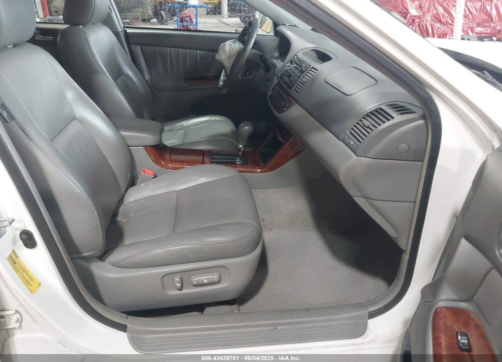 2006 TOYOTA CAMRY XLE V6 VIN: 4T1BF30KX6U635668