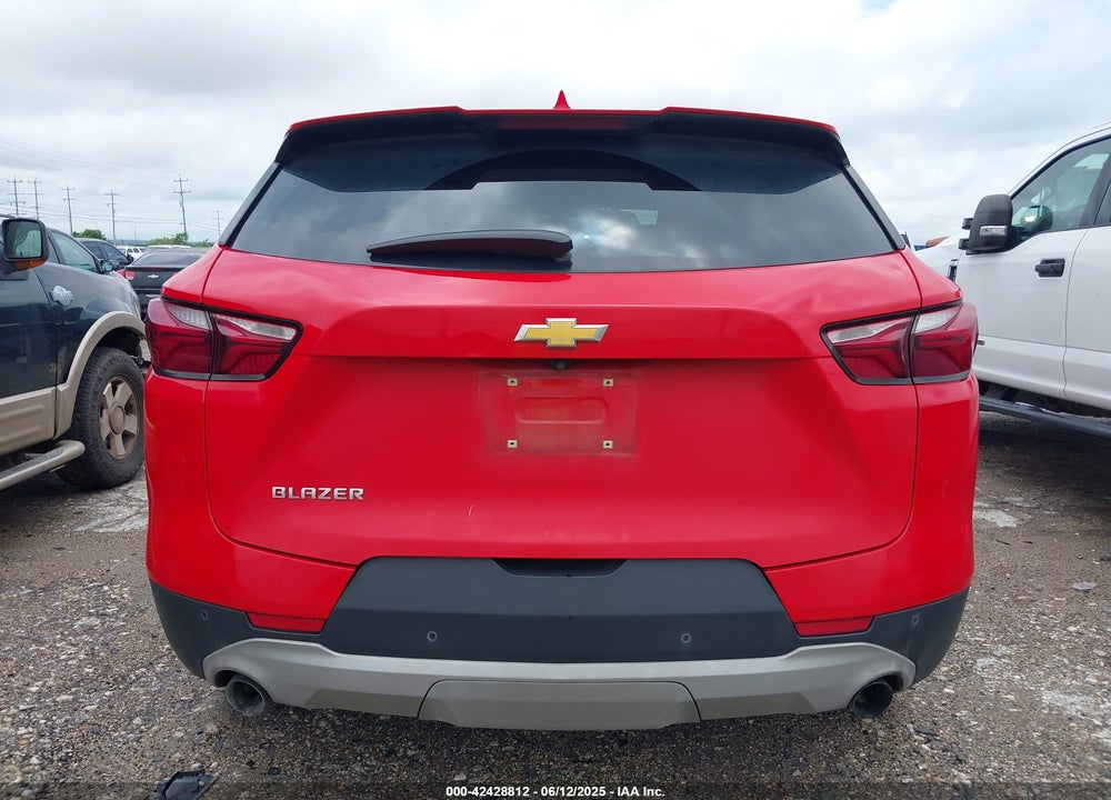2019 CHEVROLET BLAZER VIN: 3GNKBCRSXKS696085