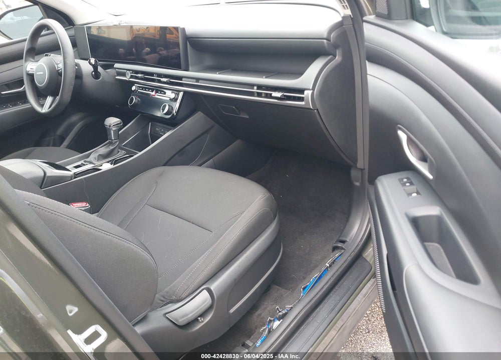 2025 HYUNDAI TUCSON VIN: 5NMJB3DE3SH491981