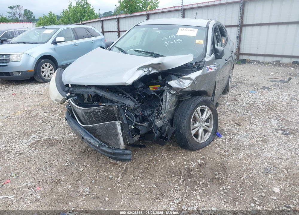 2013 HYUNDAI TUCSON VIN: KM8JT3AB6DU775197