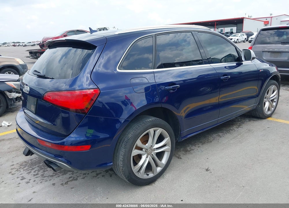 2014 AUDI SQ5 VIN: WA1CGAFP9EA084897