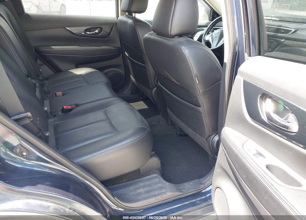 2016 NISSAN ROGUE VIN: 5N1AT2MVXGC758252