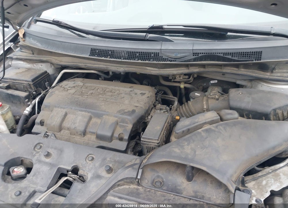 2015 HONDA ODYSSEY LX VIN: 5FNRL5H27FB078383