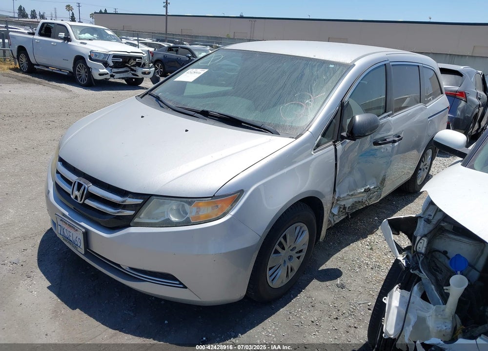 2015 HONDA ODYSSEY LX VIN: 5FNRL5H27FB078383
