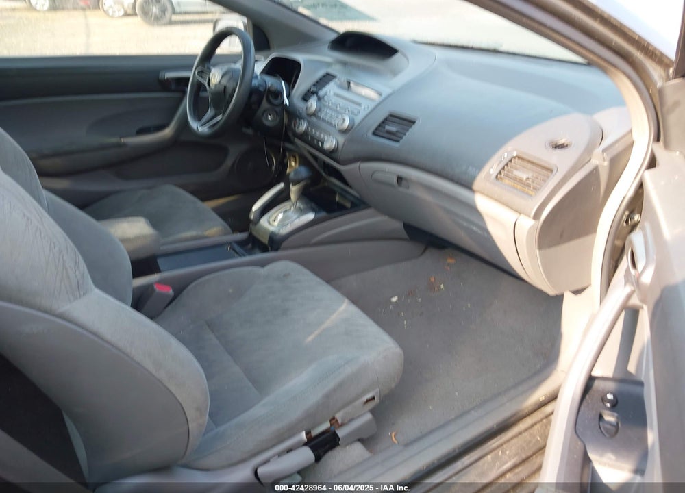 2008 HONDA CIVIC VIN: 2HGFG12678H518094