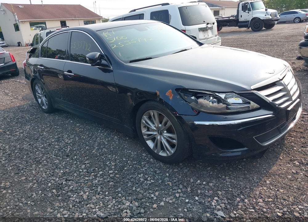 2013 HYUNDAI GENESIS 3.8 VIN: KMHGC4DD1DU232580