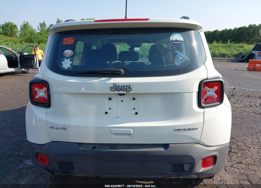 2019 JEEP RENEGADE VIN: ZACNJBAB0KPK82911