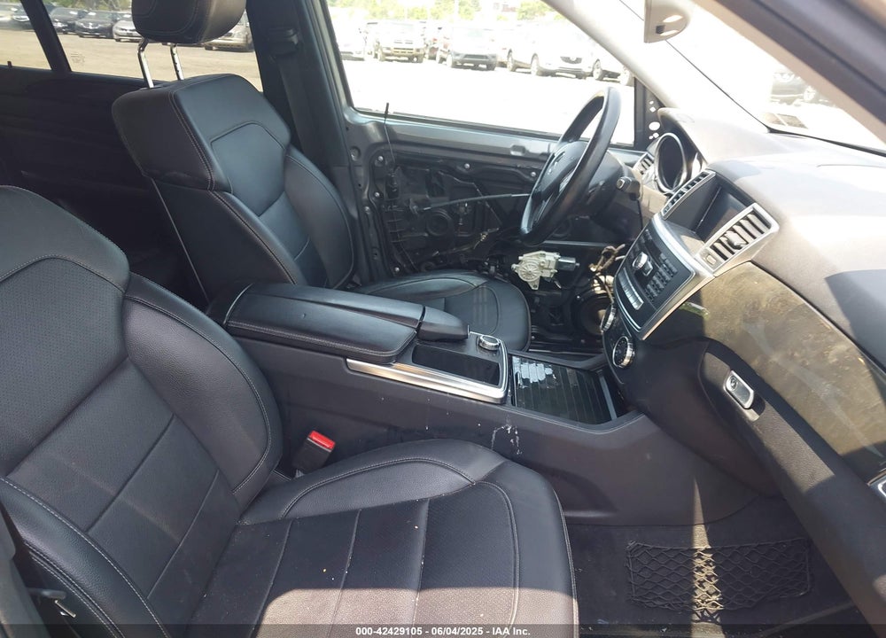 2015 MERCEDES-BENZ ML 350 4MATIC VIN: 4JGDA5HBXFA592118