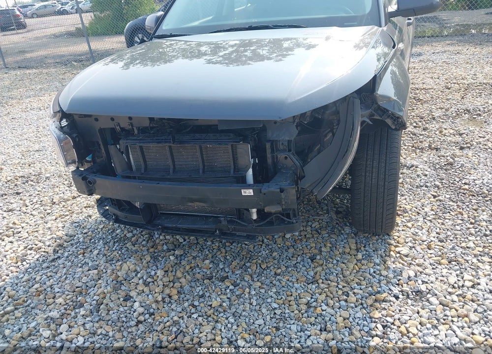 2024 HYUNDAI VENUE VIN: KMHRC8A32RU280155