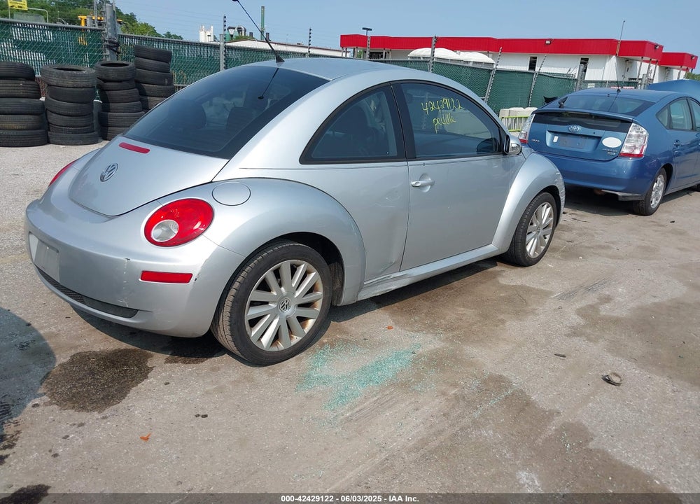 2008 VOLKSWAGEN NEW BEETLE S/SE VIN: 3VWRW31C88M502079
