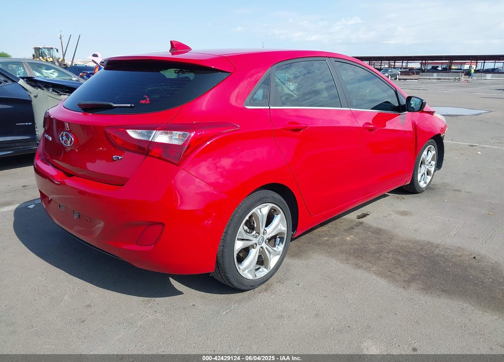 2013 HYUNDAI ELANTRA GT VIN: KMHD35LE8DU083023